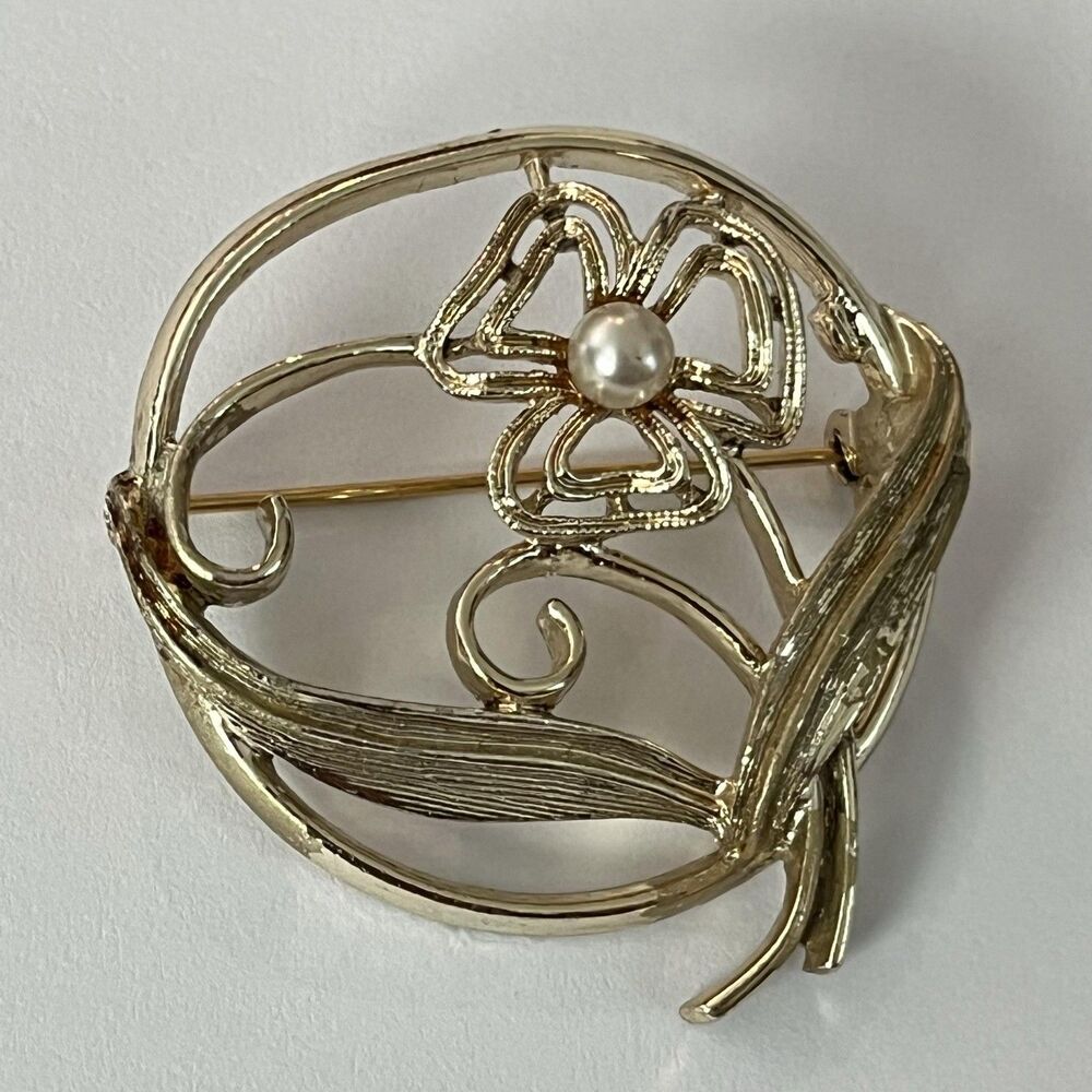 Coventry Gold Tone Flower Brooch Pin 60s Openwork MCM Vintage Pearl 2 In Jewelry
